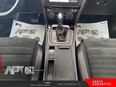 Volkswagen Passat Passat Variant 2.0 tdi Executive 150cv dsg 7m Grigio usata Marano di Napoli