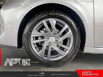 Peugeot 208 208 1.2 puretech Allure s&s 75cv Grigio usata Marano di Napoli