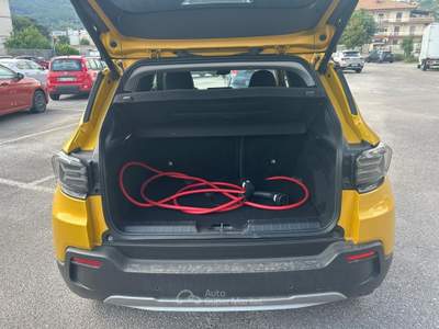 Jeep Avenger bev summit 100% elettrica Giallo usata Fisciano