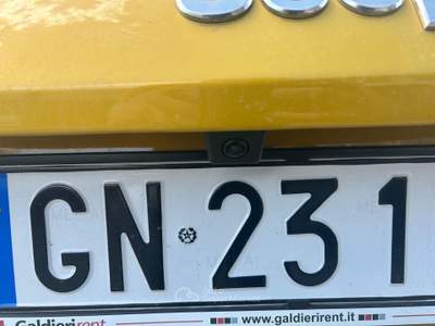 Jeep Avenger bev summit 100% elettrica Giallo usata Fisciano
