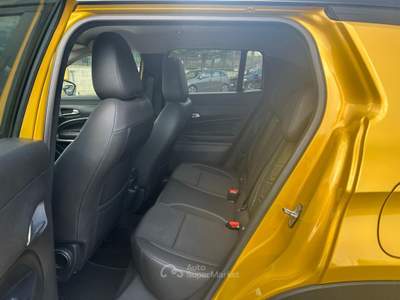 Jeep Avenger bev summit 100% elettrica Giallo usata Fisciano