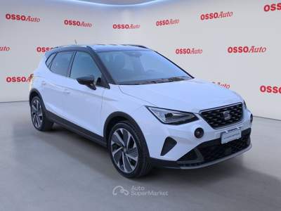 Seat Arona 1.0 BENZINA 95 HP FR NEOPATENTATI Bianco usata Udine