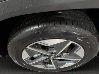 Hyundai Tucson 1.6 HEV 2wd 239cv Business Auto Grigio usata Venezia