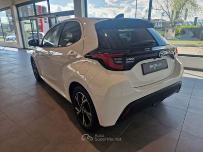 Toyota Yaris IV 2020 1.5 Hybrid 115 Trend e-CVT Bianco usata Mappano
