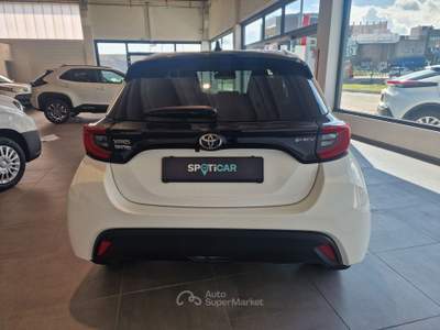 Toyota Yaris IV 2020 1.5 Hybrid 115 Trend e-CVT Bianco usata Mappano
