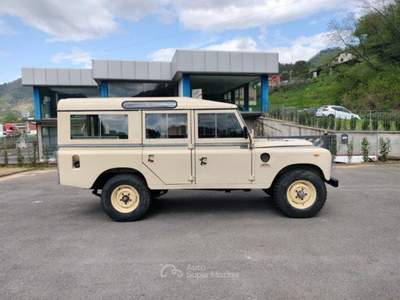 Land Rover Defender Land Rover Defender Beige usata Bagni di Lucca