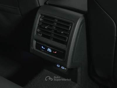 Volkswagen Golf 2.0 TDI SCR STYLE DSG 150CV |  GY768GC Blu/Azzurro usata Cantù