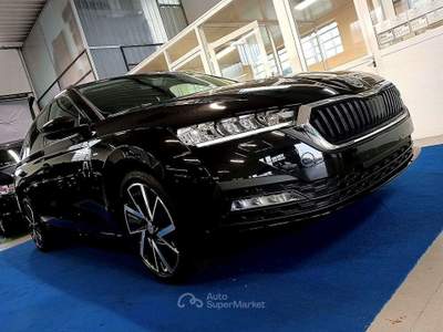 Skoda Octavia Wagon 2.0 TDI 4x4 DSG CLEVER EDITION FULL GANCIO Nero usata Creazzo