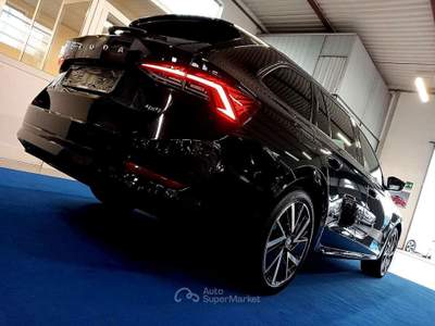 Skoda Octavia Wagon 2.0 TDI 4x4 DSG CLEVER EDITION FULL GANCIO Nero usata Creazzo