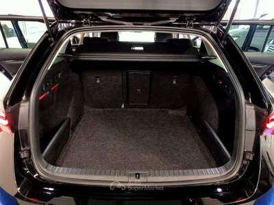 Skoda Octavia Wagon 2.0 TDI 4x4 DSG CLEVER EDITION FULL GANCIO Nero usata Creazzo
