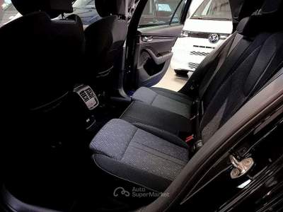 Skoda Octavia Wagon 2.0 TDI 4x4 DSG CLEVER EDITION FULL GANCIO Nero usata Creazzo