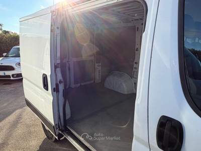 Peugeot Boxer BOXER 2.2 140CV L1H1 Bianco usata Formia