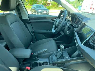 Audi A1 A1 II  Sportback 30 1.0 tfsi Admired 110cv s-tronic Bianco usata Buja
