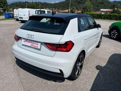 Audi A1 A1 II  Sportback 30 1.0 tfsi Admired 110cv s-tronic Bianco usata Buja