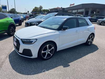 Audi A1 A1 II  Sportback 30 1.0 tfsi Admired 110cv s-tronic Bianco usata Buja