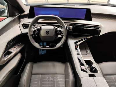 Peugeot 5008 5008 1.2 hybrid GT 145cv 7posti usata Torino