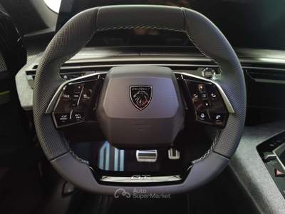 Peugeot 5008 5008 1.2 hybrid GT 145cv 7posti usata Torino