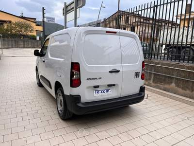 Fiat Doblò 1.5 hdi 100cv Apple Retrocamera Porta laterale KM ZERO Bianco usata Santa Maria a Vico