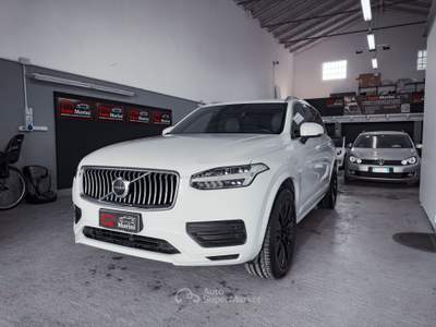 Volvo XC90 XC90 B5 (d) AWD Geartronic Momentum Pro Bianco usata Faenza