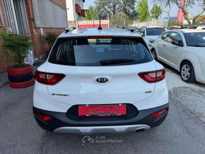 Kia Stonic 1.0 t-gdi Style 120cv Bianco usata Cernusco sul Naviglio
