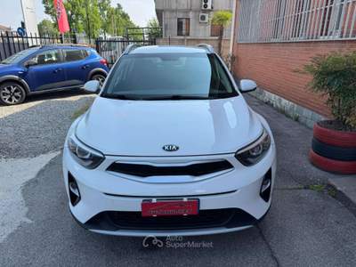 Kia Stonic 1.0 t-gdi Style 120cv Bianco usata Cernusco sul Naviglio