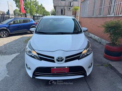 Toyota Verso 1.6 d-4d 110cv Style 7posti mt Bianco usata Cernusco sul Naviglio