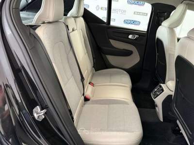 Volvo XC40 D3 150 CV Business prezzo reale Nero usata Este
