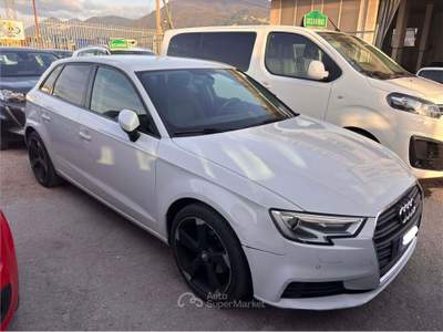Audi A3 1.6 TDI Bianco usata Santa Maria la Carità