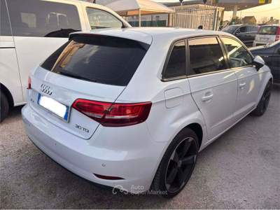 Audi A3 1.6 TDI Bianco usata Santa Maria la Carità
