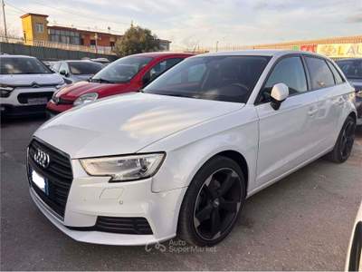 Audi A3 1.6 TDI Bianco usata Santa Maria la Carità