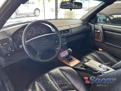 Mercedes-Benz SL 
             Verde usata Potenza