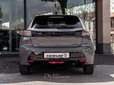 Peugeot 208 1.2 hybrid Allure 110cv e-dcs 6 Grigio usata Seveso