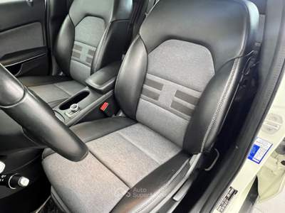 Mercedes-Benz GLA GLA 180 d Business Bianco usata Fucecchio