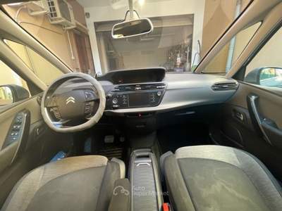 Citroen C4 Picasso auto tenuta bene, nessun problema,  Argento usata Dalmine