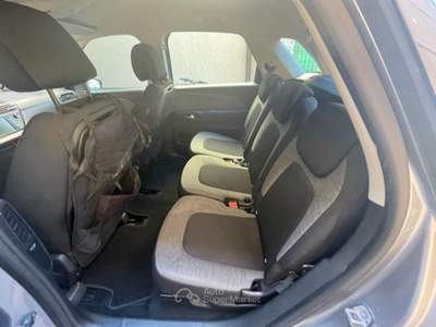 Citroen C4 Picasso auto tenuta bene, nessun problema,  Argento usata Dalmine