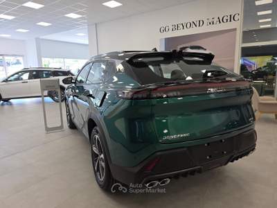 Dongfeng Mage MAGE HEV EЗ MHD500T 1.5 297cv Verde usata Pozzuoli
