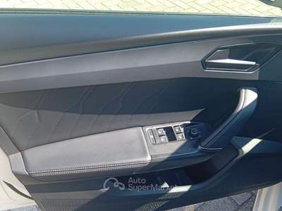 Cupra Leon PACK PERFORMANCE Bianco usata Carignano