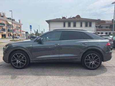 Audi Q8 Q8 50 3.0 tdi mhev Sport quattro tiptronic DOPPIO S LINE Grigio usata Noventa Padovana