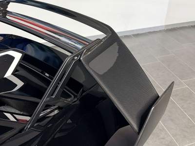 Lamborghini Huracán STO Full carbon spec/lift usata Curti