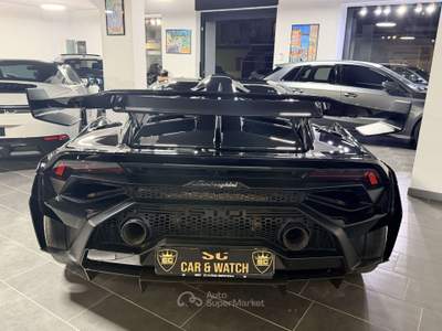 Lamborghini Huracán STO Full carbon spec/lift usata Curti