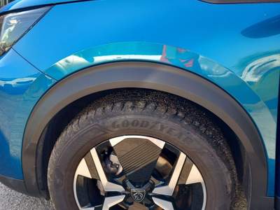 Peugeot 2008 PEUGEOT 2008 PURE TECH 100CV ALLURE Blu/Azzurro usata Volpiano