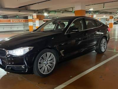 BMW Serie 3 Gran Turismo 320d gt granturismo lucury Nero usata Milano