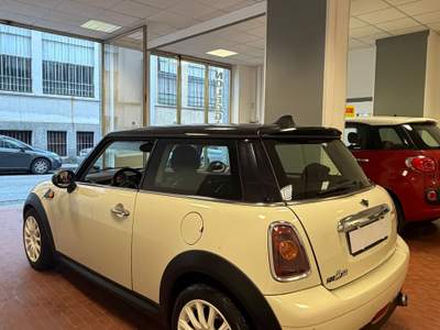 MINI Cooper Neopatentati Beige usata Biella