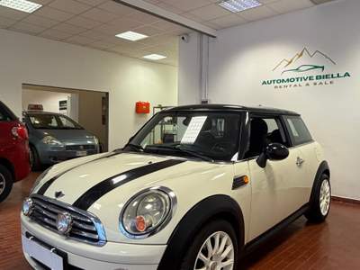 MINI Cooper Neopatentati Beige usata Biella