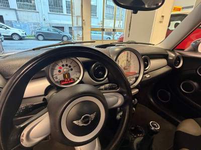 MINI Cooper Neopatentati Beige usata Biella