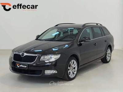 Skoda Superb 2.0 TDI CR 170CV DSG Wagon Ambition Nero usata Roncadelle
