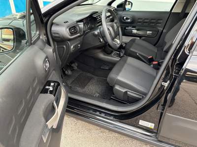 Citroen C3 SHINE 1.2 PURETECH Benz. 83 CV Nero usata Pignataro Maggiore