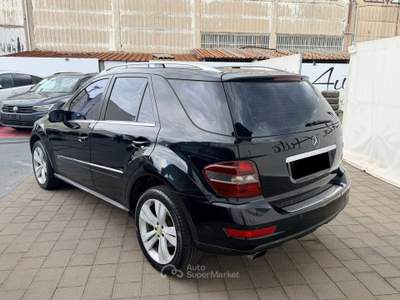 Mercedes-Benz Classe G ML 350 BlueTEC Sport Nero usata Roma
