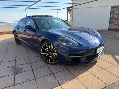 Porsche Panamera SUBENTRO LEASING Blu/Azzurro usata Genova