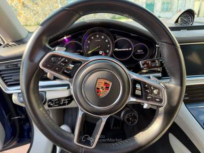 Porsche Panamera SUBENTRO LEASING Blu/Azzurro usata Genova